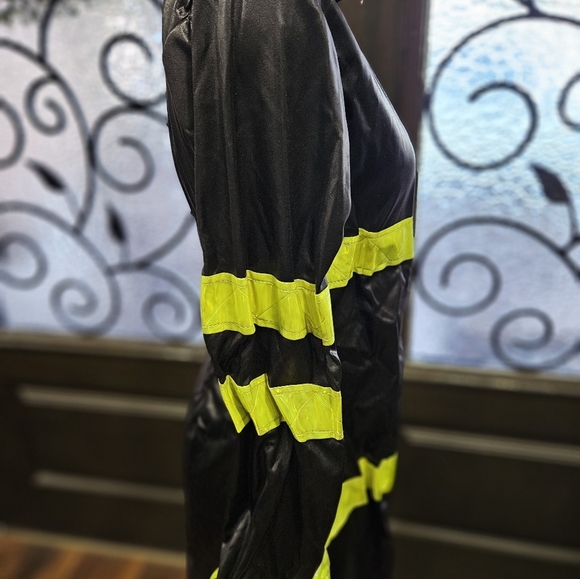 Leg Avenue Hot firefighter, Sexy dress. Halloween Costume, used once. Size Large - Picture 5 of 7